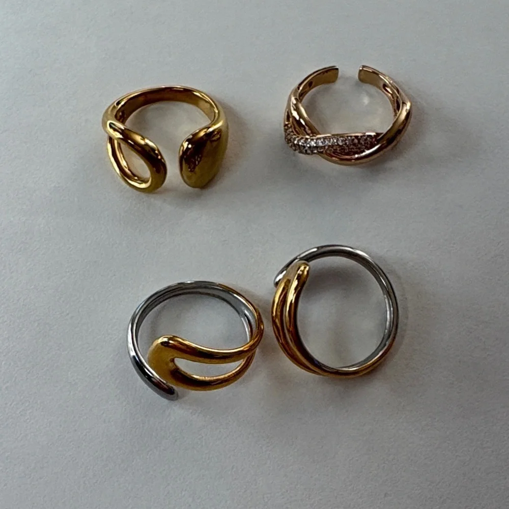 Elegant Gold and Silver Women's Rings Set